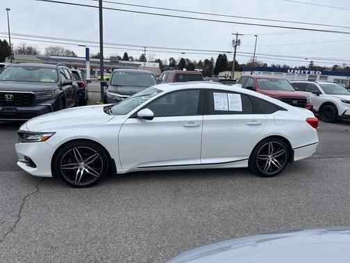 2022 Honda Accord Touring 2.0T