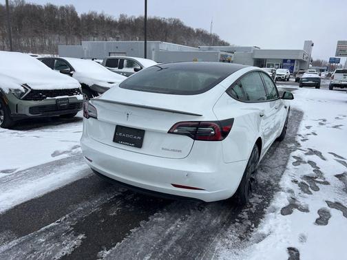 2023 Tesla Model 3 Performance