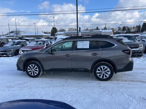 2021 Subaru Outback Premium