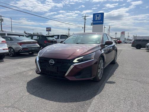 2024 Nissan Altima 2.5 SL