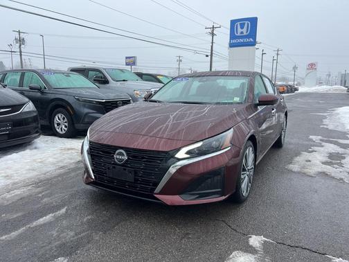 2024 Nissan Altima 2.5 SL