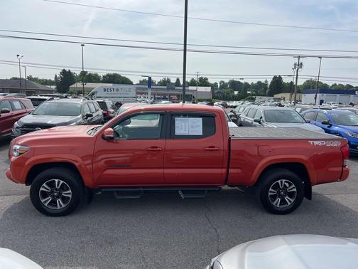 2017 Toyota Tacoma TRD Sport