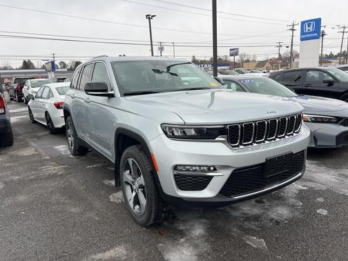 2023 Jeep Grand Cherokee 4xe Base