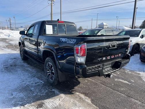 2020 Toyota Tacoma TRD Sport