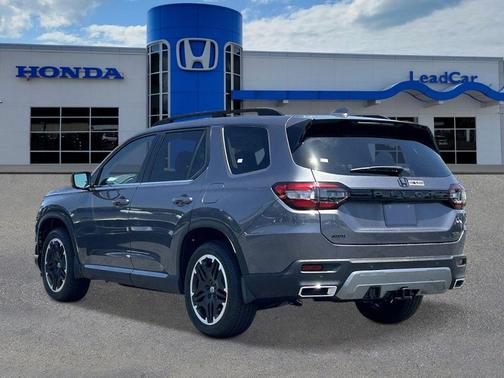 Modern Steel Metallic 2026 Honda Pilot Touring S