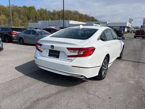 Platinum White Pearl 2022 Honda Accord Hybrid EX-L
