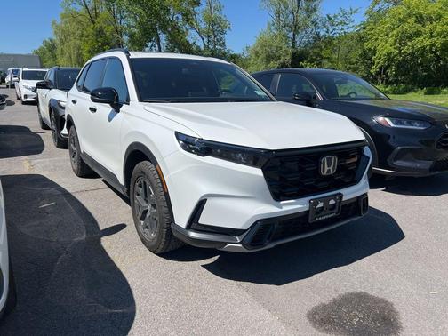 Platinum White Pearl 2026 Honda CR-V Hybrid TrailSport