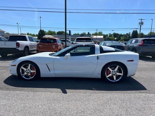 Arctic White 2008 Chevrolet Corvette