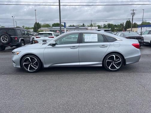 Silver Metallic 2018 Honda Accord Sport