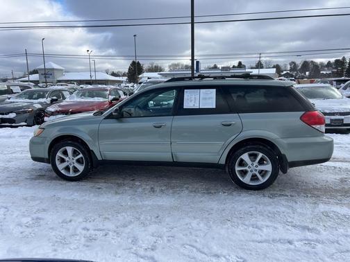 2009 Subaru Outback 3.0R Limited