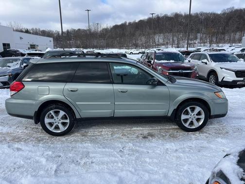 2009 Subaru Outback 3.0R Limited