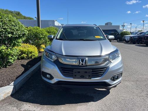 Lunar Silver Metallic 2022 Honda HR-V EX