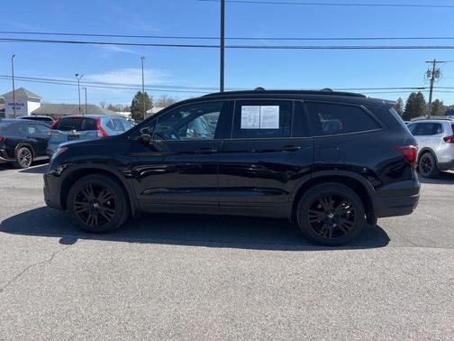 Crystal Black Pearl 2022 Honda Pilot Black Edition