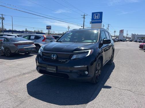 Crystal Black Pearl 2022 Honda Pilot Black Edition