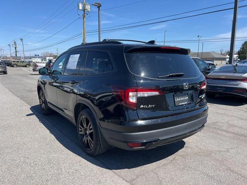 Crystal Black Pearl 2022 Honda Pilot Black Edition