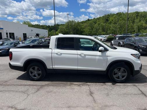 Platinum White Pearl 2023 Honda Ridgeline RTL