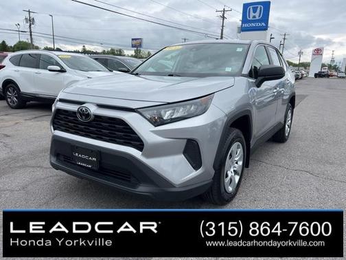 2022 Toyota RAV4 LE