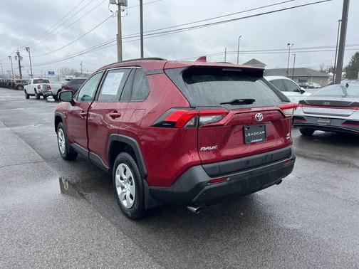 Ruby Flare Pearl 2021 Toyota RAV4 LE