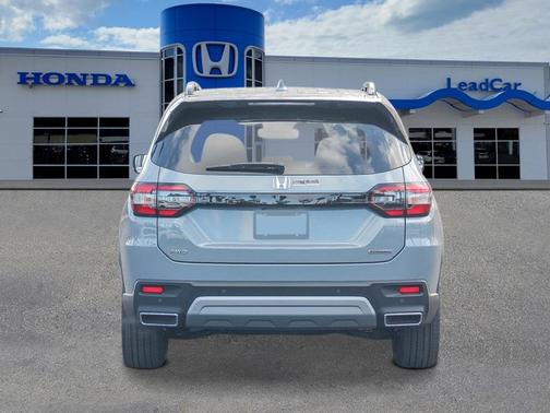2025 Honda Pilot Touring+