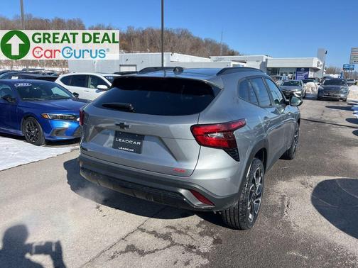 Sterling Gray Metallic 2024 Chevrolet Trax 2RS