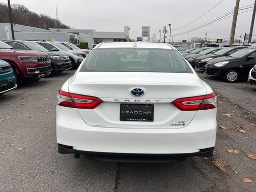 2020 Toyota Camry Hybrid LE