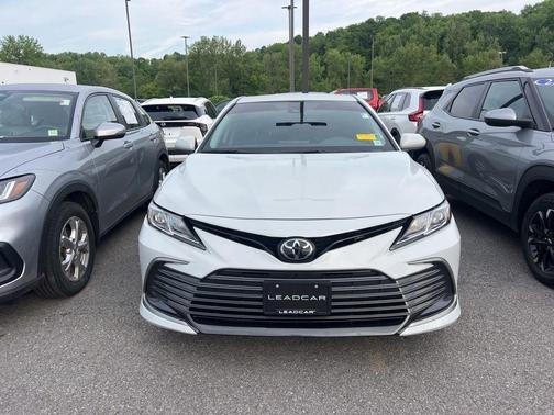 Ice Edge 2023 Toyota Camry LE