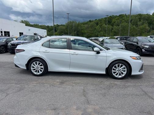 Ice Edge 2023 Toyota Camry LE