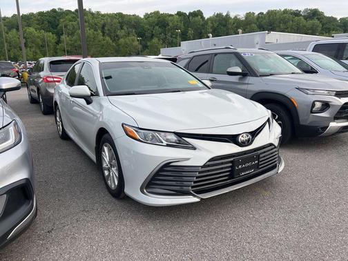 Ice Edge 2023 Toyota Camry LE