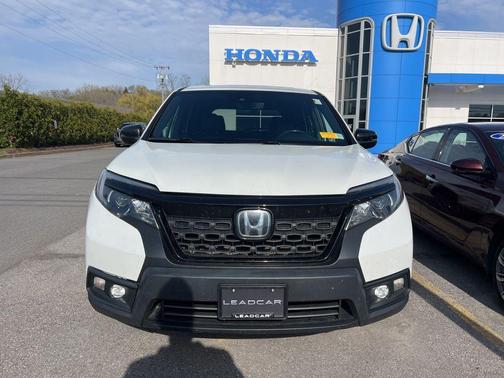 White Diamond Pearl 2019 Honda Passport EX-L