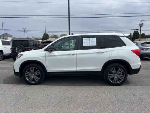 White Diamond Pearl 2019 Honda Passport EX-L