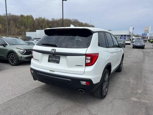 White Diamond Pearl 2019 Honda Passport EX-L