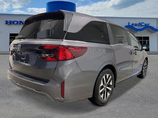 Modern Steel Metallic 2026 Honda Odyssey EX-L