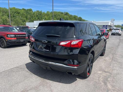 Mosaic Black Metallic 2019 Chevrolet Equinox 2LT