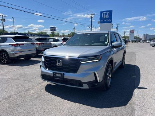 Lunar Silver Metallic 2025 Honda Pilot EX-L