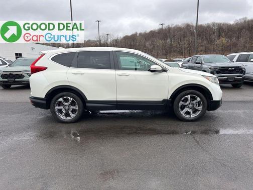 White 2017 Honda CR-V EX