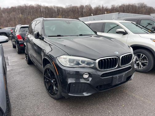 Black Sapphire Metallic 2018 BMW X5 xDrive35i