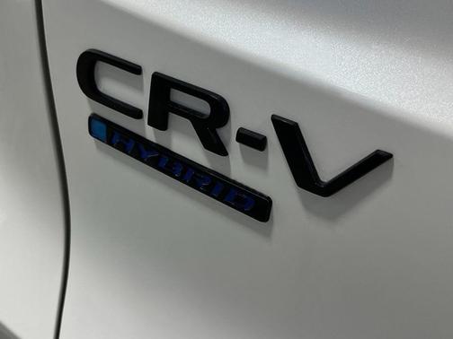 Platinum White Pearl 2026 Honda CR-V Hybrid Sport-L