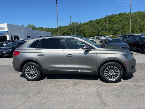 Platinum Dune Metallic 2016 Lincoln MKX Select