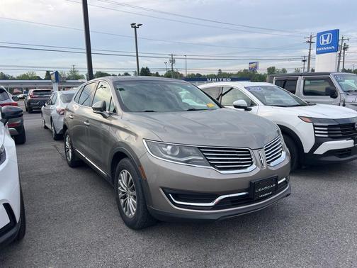 Platinum Dune Metallic 2016 Lincoln MKX Select