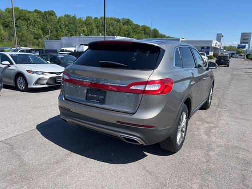 Platinum Dune Metallic 2016 Lincoln MKX Select