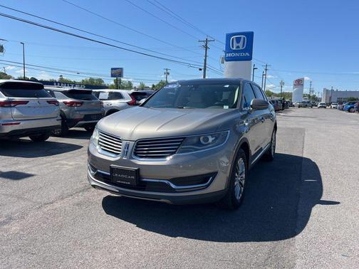 Platinum Dune Metallic 2016 Lincoln MKX Select