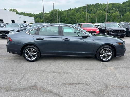 Meteorite Gray Metallic 2024 Honda Accord EX