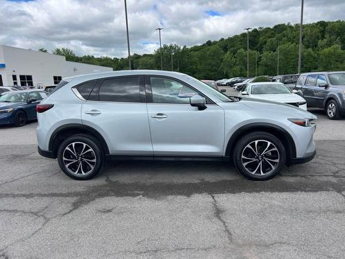 Sonic Silver Metallic 2022 Mazda CX-5 2.5 S Premium