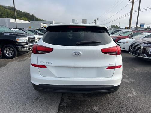 2019 Hyundai TUCSON SE
