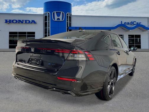Crystal Black Pearl 2026 Honda Accord Hybrid Sport-L