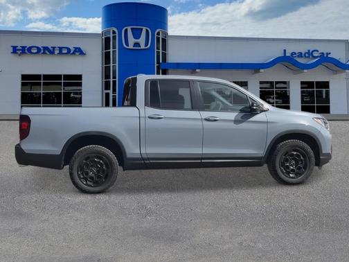 2025 Honda Ridgeline TrailSport+