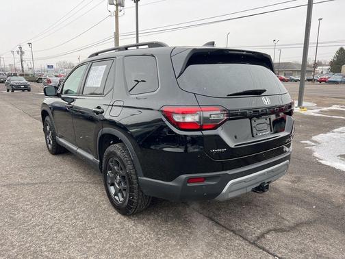 2025 Honda Pilot TrailSport