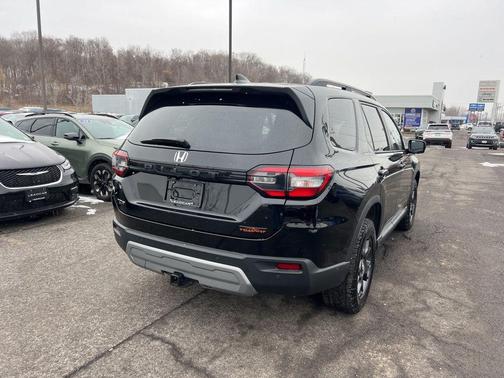 2025 Honda Pilot TrailSport