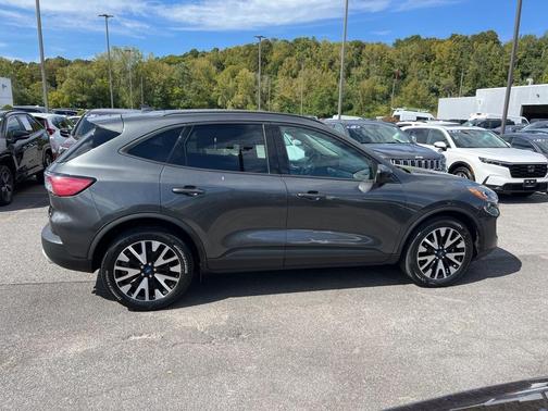 2020 Ford Escape SE Sport Hybrid