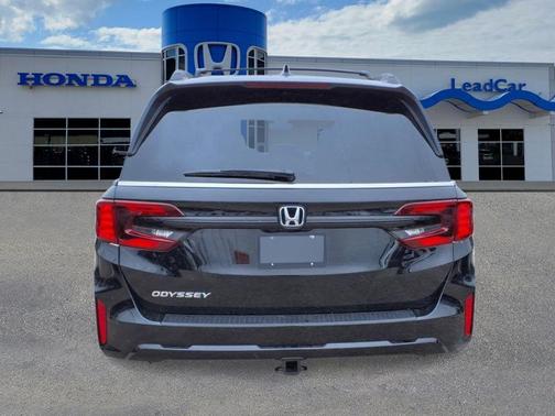 Crystal Black Pearl 2026 Honda Odyssey EX-L